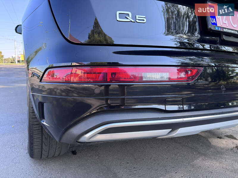 Позашляховик / Кросовер Audi Q5 2020 в Рівному