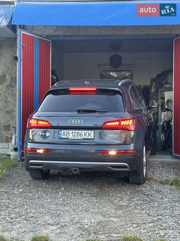 Позашляховик / Кросовер Audi Q5 2018 в Славуті фото 5 Позашляховик / Кросовер Audi Q5 2018 в Славуті