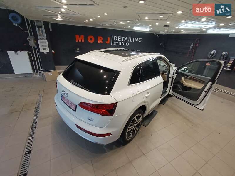 Внедорожник / Кроссовер Audi Q5 2018 в Нововолынске фото 18 Внедорожник / Кроссовер Audi Q5 2018 в Нововолынске
