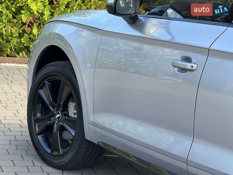 Внедорожник / Кроссовер Audi Q5 2018 в Стрые