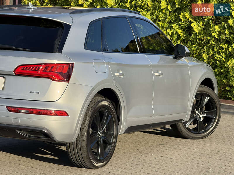 Внедорожник / Кроссовер Audi Q5 2018 в Стрые