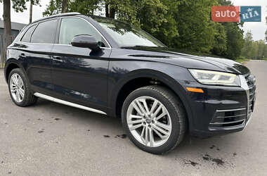 Позашляховик / Кросовер Audi Q5 2017 в Львові