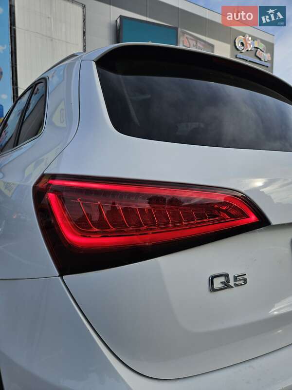 Внедорожник / Кроссовер Audi Q5 2012 в Одессе