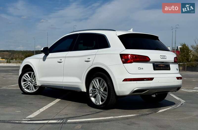 Внедорожник / Кроссовер Audi Q5 2017 в Киеве фото 10 Внедорожник / Кроссовер Audi Q5 2017 в Киеве