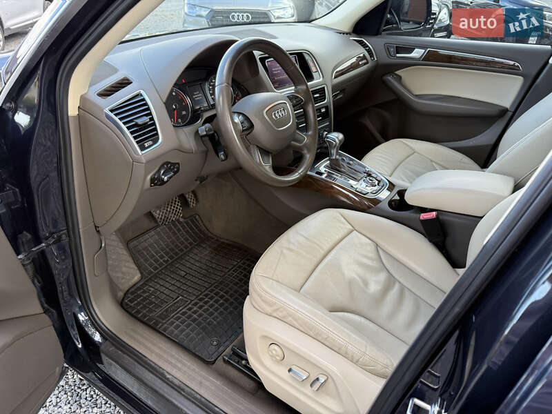 Внедорожник / Кроссовер Audi Q5 2015 в Стрые