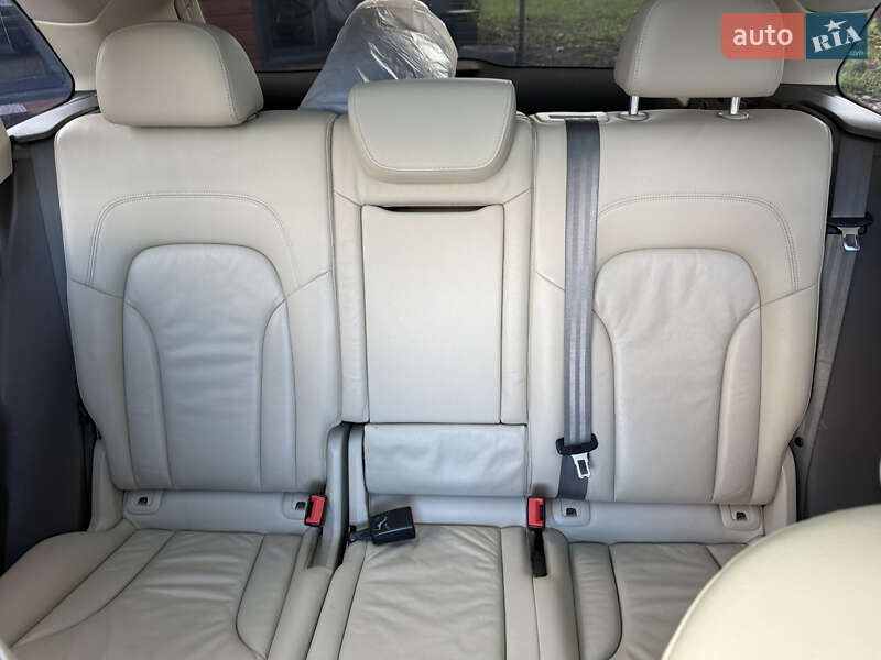 Внедорожник / Кроссовер Audi Q5 2015 в Стрые
