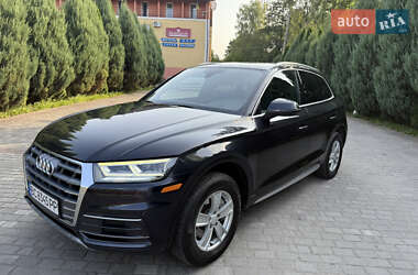 Внедорожник / Кроссовер Audi Q5 2017 в 
