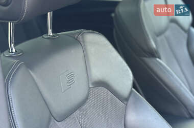 Внедорожник / Кроссовер Audi Q5 2017 в 