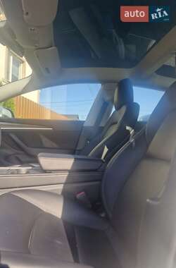 Позашляховик / Кросовер Audi Q5 2014 в 
