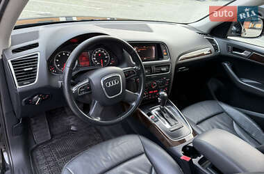 Позашляховик / Кросовер Audi Q5 2011 в 