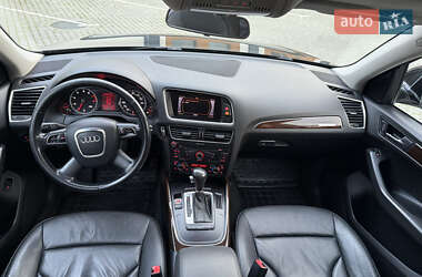 Позашляховик / Кросовер Audi Q5 2011 в 