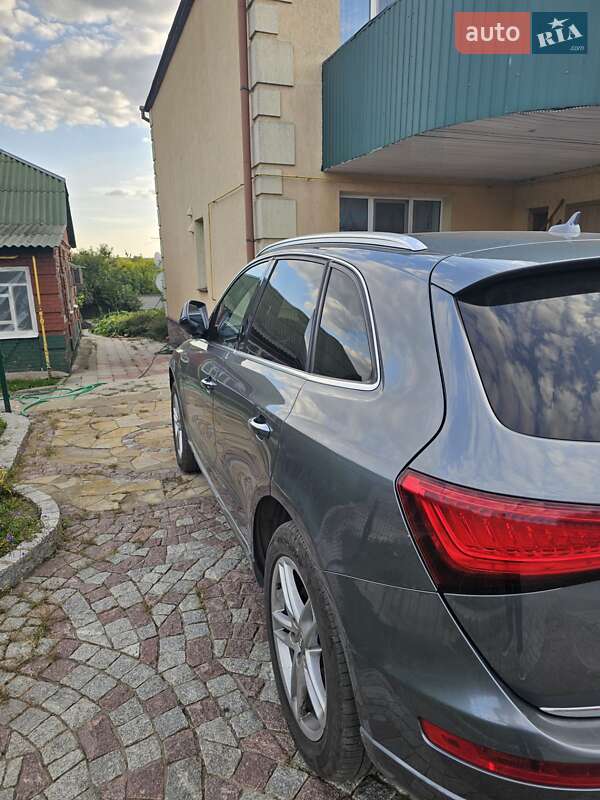 Внедорожник / Кроссовер Audi Q5 2015 в Харькове