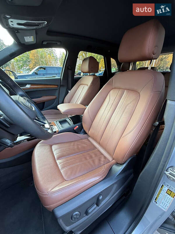 Позашляховик / Кросовер Audi Q5 2022 в Запоріжжі