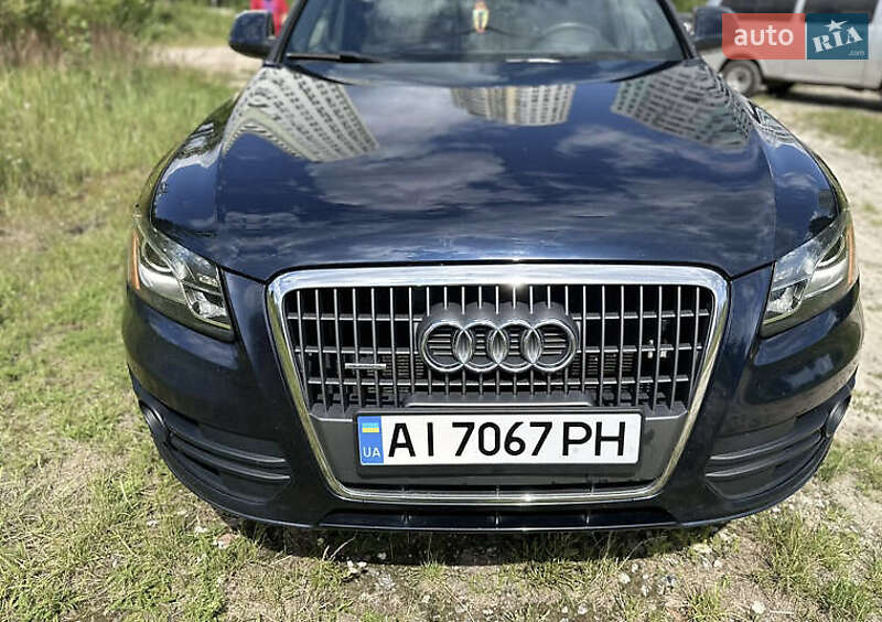 Позашляховик / Кросовер Audi Q5 2010 в 