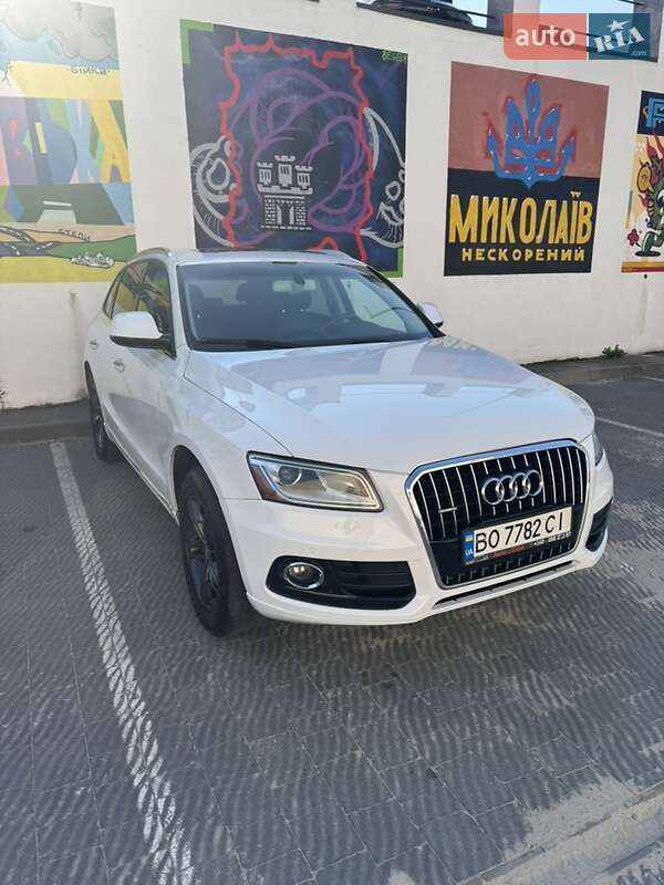Позашляховик / Кросовер Audi Q5 2015 в Львові фото 10 Позашляховик / Кросовер Audi Q5 2015 в Львові