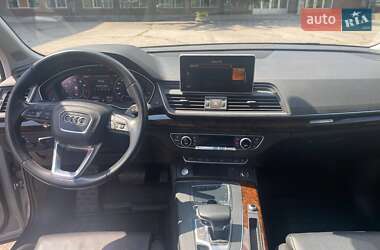 Внедорожник / Кроссовер Audi Q5 2018 в Харькове