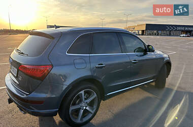 Внедорожник / Кроссовер Audi Q5 2015 в 
