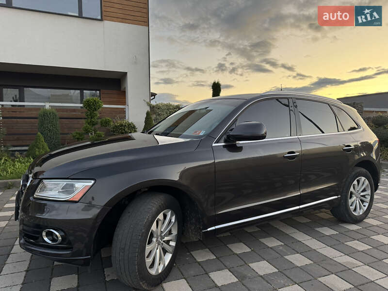 Позашляховик / Кросовер Audi Q5 2016 в Стрию