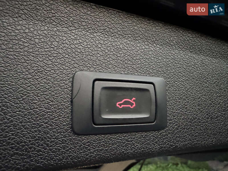 Позашляховик / Кросовер Audi Q5 2016 в Стрию
