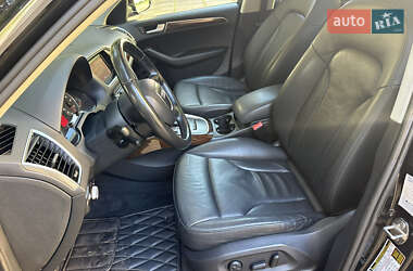 Внедорожник / Кроссовер Audi Q5 2012 в 