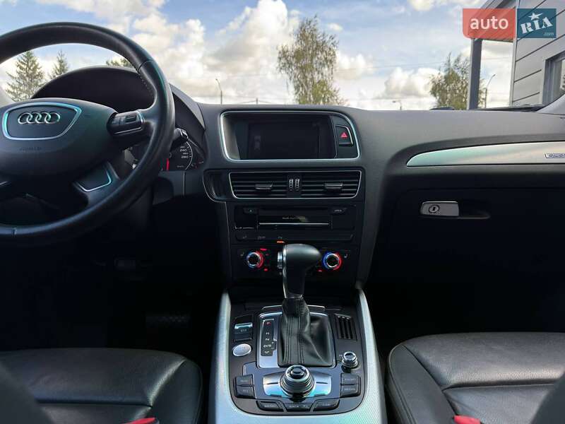 Внедорожник / Кроссовер Audi Q5 2014 в Ровно
