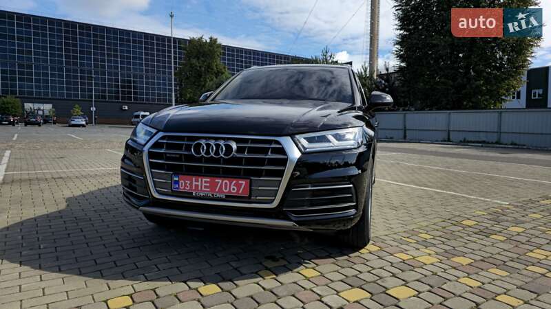 Внедорожник / Кроссовер Audi Q5 2018 в Луцке