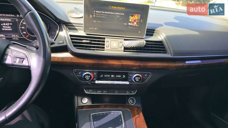 Внедорожник / Кроссовер Audi Q5 2018 в Луцке