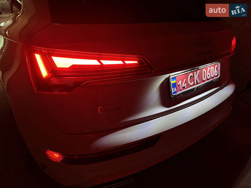 Внедорожник / Кроссовер Audi Q5 2020 в Тернополе