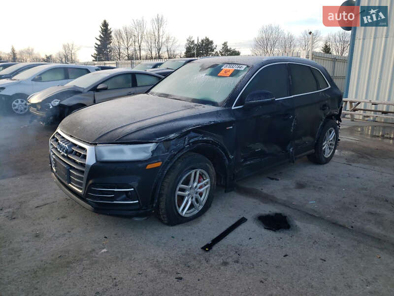 Внедорожник / Кроссовер Audi Q5 2017 в Ровно