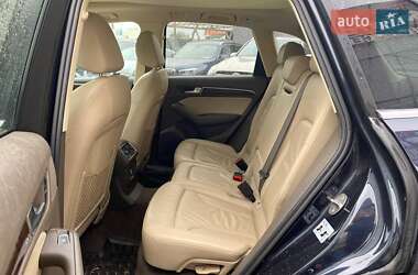 Позашляховик / Кросовер Audi Q5 2012 в 