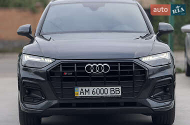 Внедорожник / Кроссовер Audi Q5 2021 в 