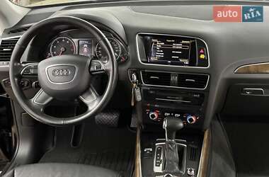 Внедорожник / Кроссовер Audi Q5 2016 в 