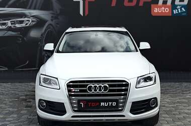 Позашляховик / Кросовер Audi Q5 2017 в 