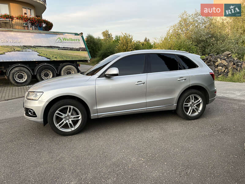 Внедорожник / Кроссовер Audi Q5 2014 в Самборе