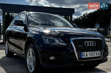 Внедорожник / Кроссовер Audi Q5 2011 в 