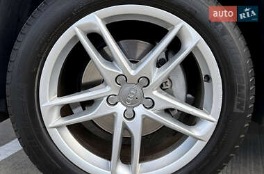 Внедорожник / Кроссовер Audi Q5 2011 в 