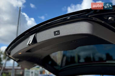 Внедорожник / Кроссовер Audi Q5 2011 в 