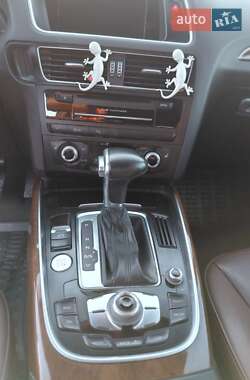 Позашляховик / Кросовер Audi Q5 2016 в 