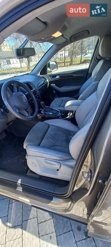 Внедорожник / Кроссовер Audi Q5 2009 в Дрогобыче