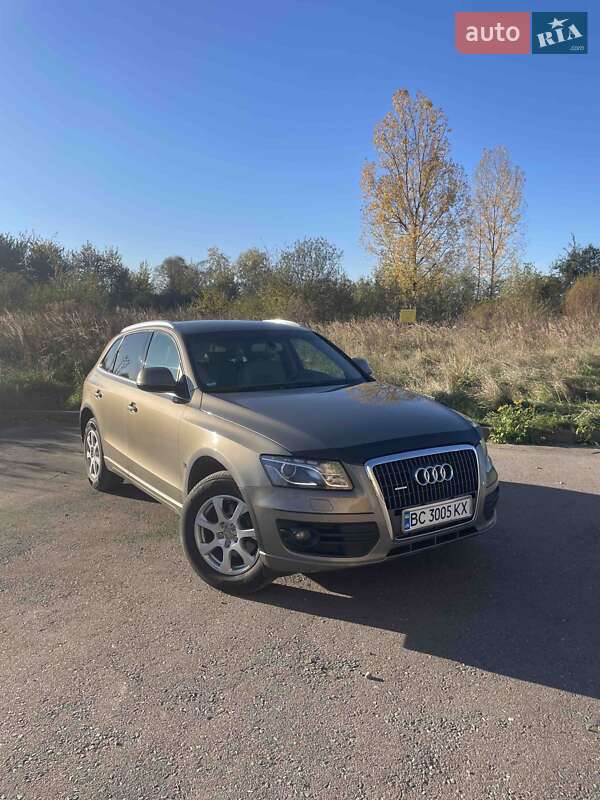 Внедорожник / Кроссовер Audi Q5 2009 в Дрогобыче