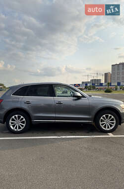 Внедорожник / Кроссовер Audi Q5 2015 в 