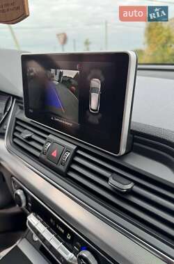 Внедорожник / Кроссовер Audi Q5 2018 в 