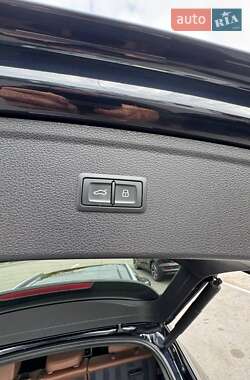 Внедорожник / Кроссовер Audi Q5 2018 в 