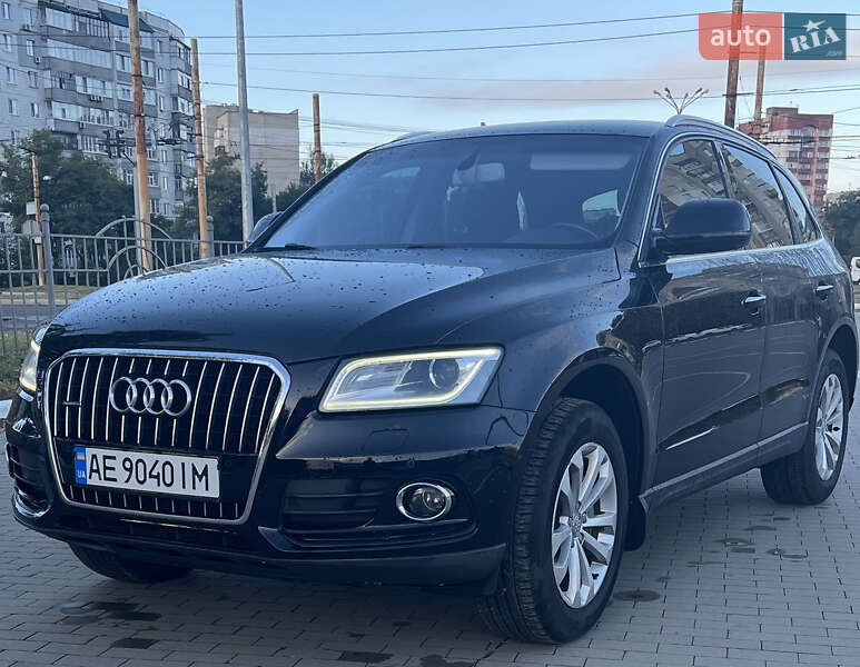Позашляховик / Кросовер Audi Q5 2015 в Сумах