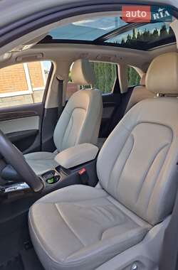 Внедорожник / Кроссовер Audi Q5 2015 в 