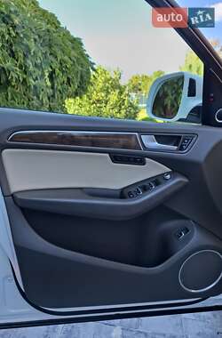 Внедорожник / Кроссовер Audi Q5 2015 в 