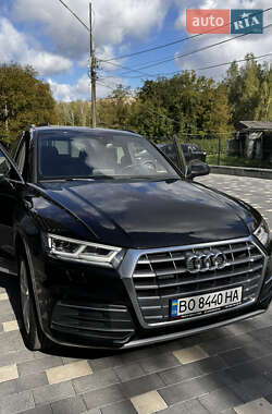 Внедорожник / Кроссовер Audi Q5 2019 в Тернополе