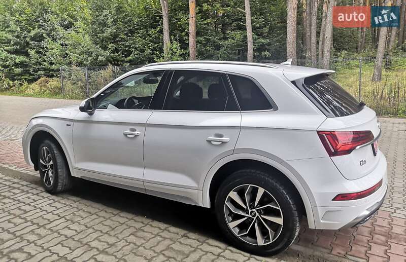 Позашляховик / Кросовер Audi Q5 2023 в Львові