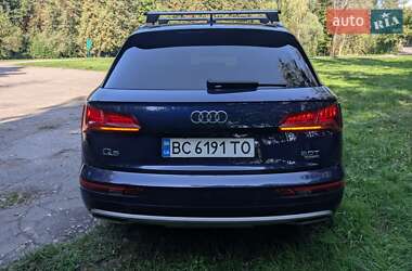 Внедорожник / Кроссовер Audi Q5 2017 в 