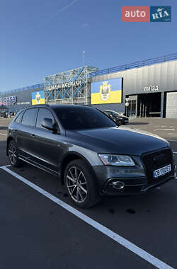 Внедорожник / Кроссовер Audi Q5 2016 в 